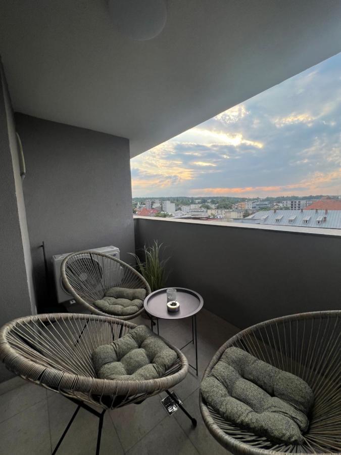 Pitesti Sunset View Екстериор снимка